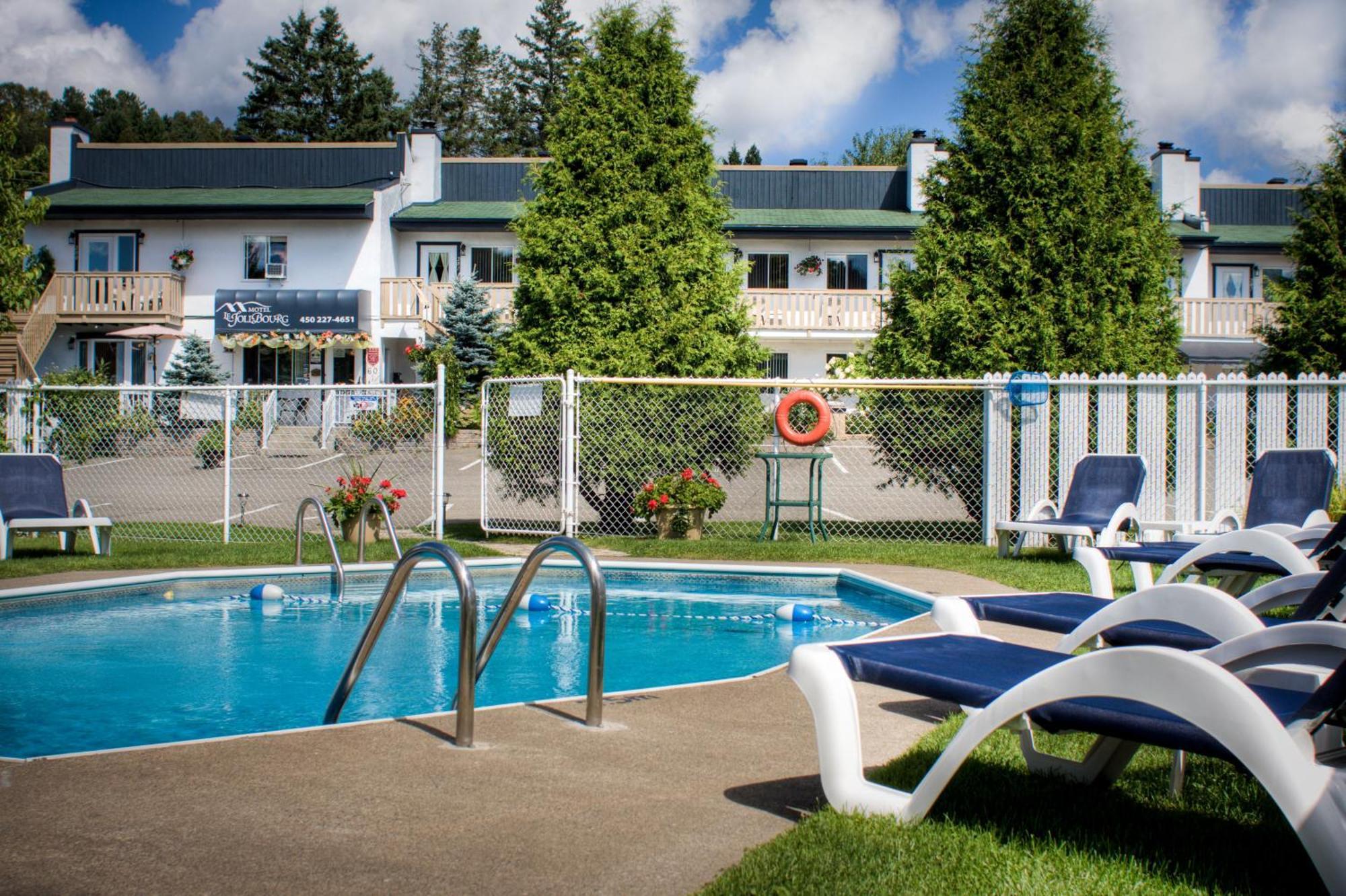 Motel Le Jolibourg Saint-Sauveur Ngoại thất bức ảnh