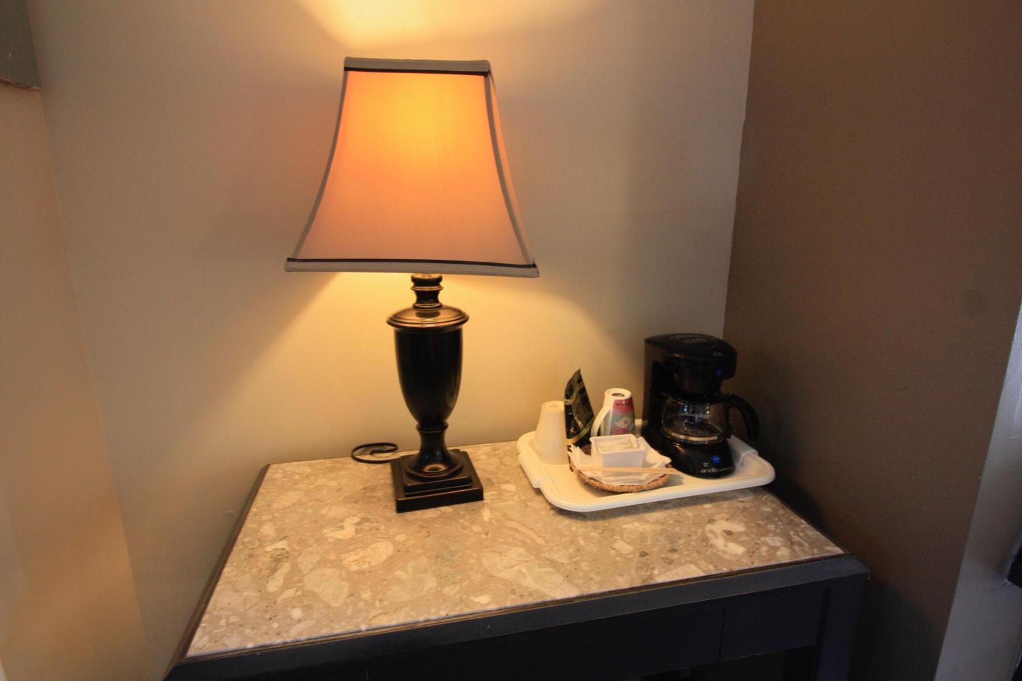 Motel Le Jolibourg Saint-Sauveur Ngoại thất bức ảnh