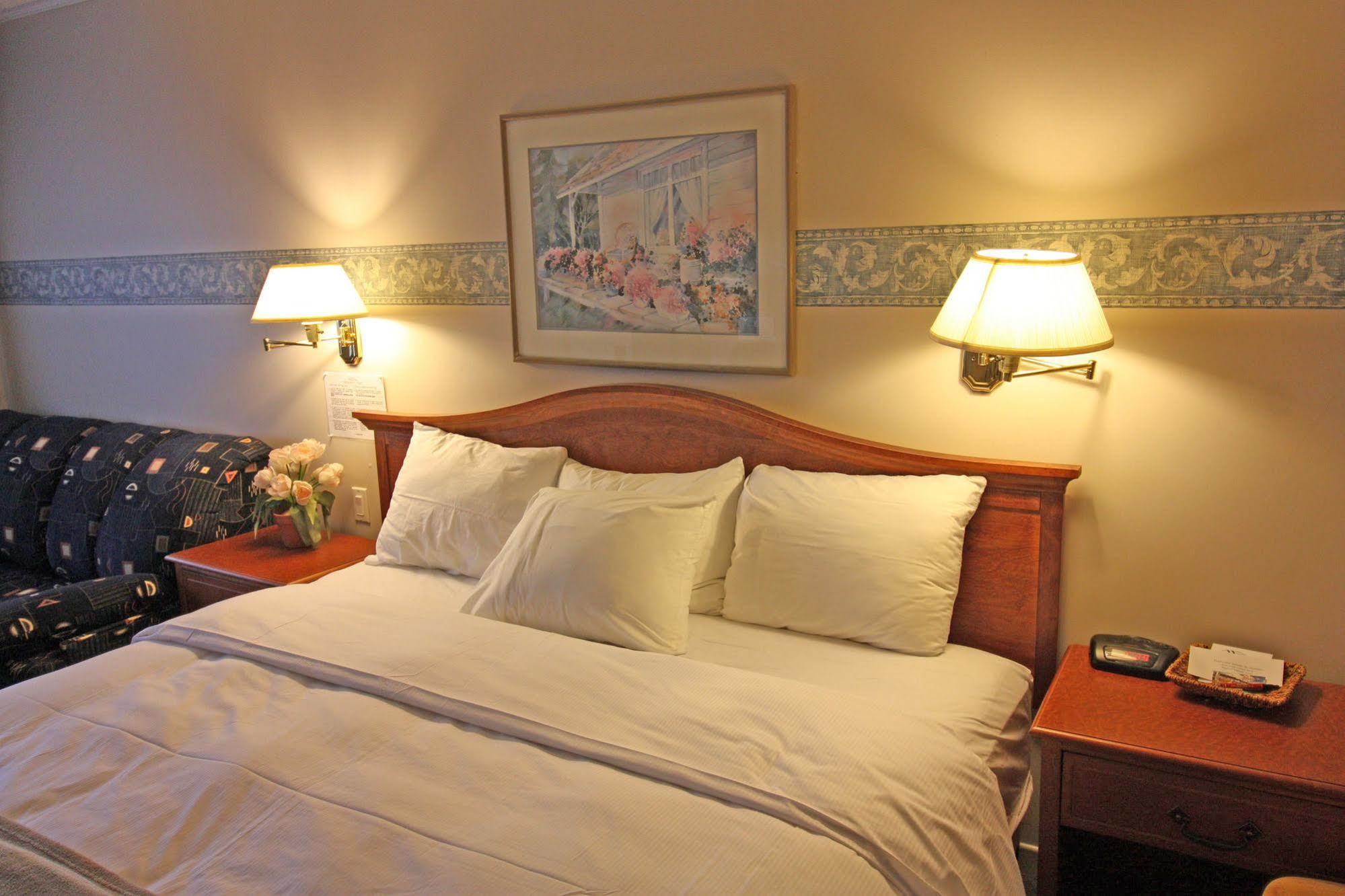 Motel Le Jolibourg Saint-Sauveur Ngoại thất bức ảnh